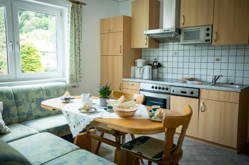 Appartements Caroline Ossiach Zewnętrze zdjęcie
